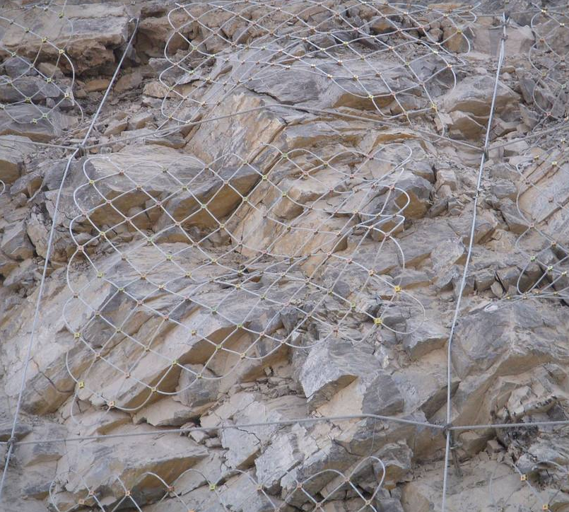 柔性邊坡防護網(wǎng)