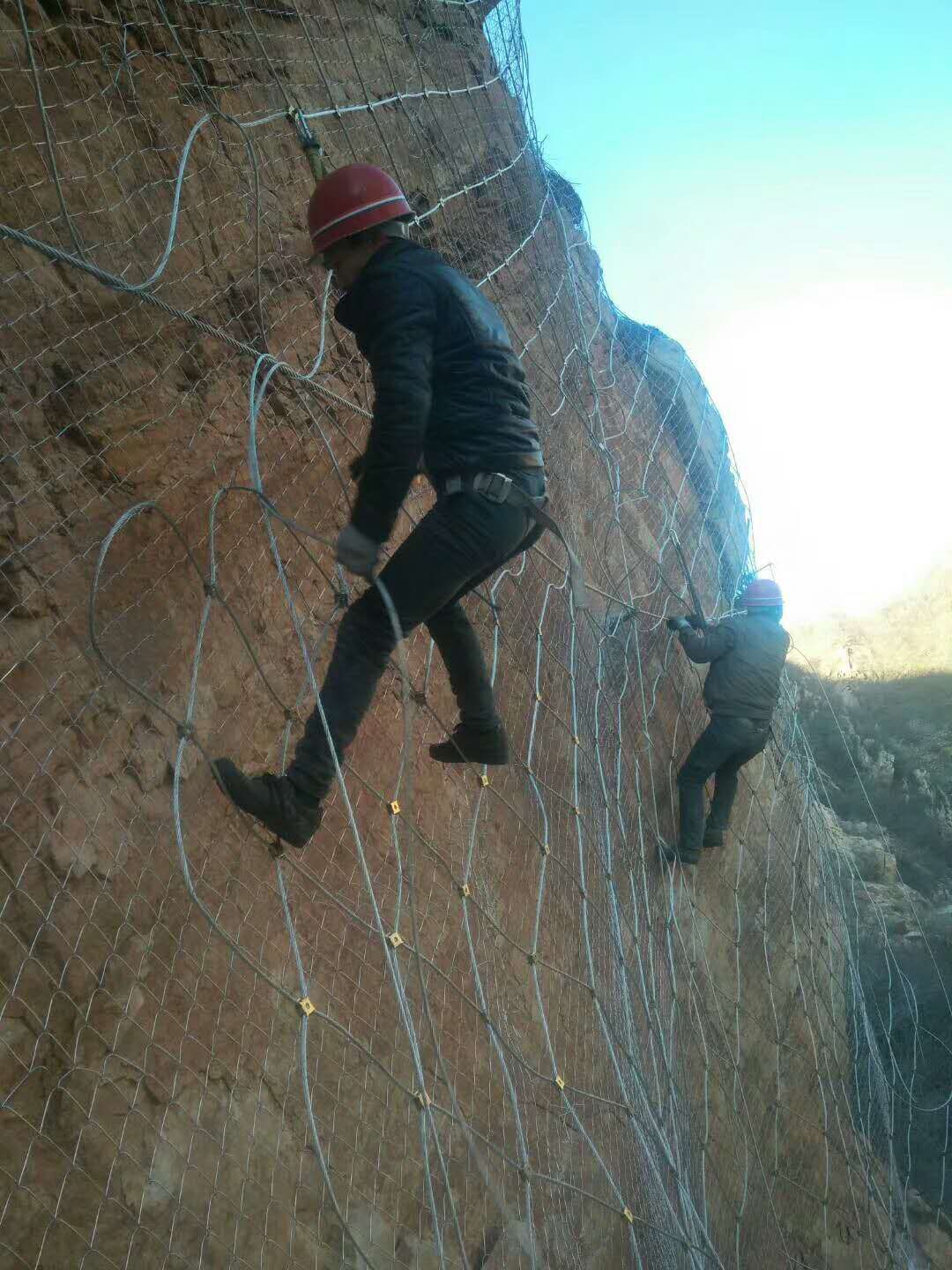 邊坡柔性防護(hù)網(wǎng)