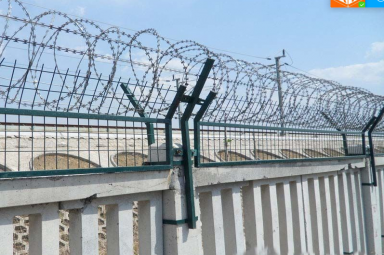 鐵路加高防護柵欄網(wǎng)